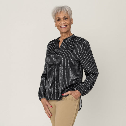 Black & White Geo Everyday Magnetic Button Blouse for Women